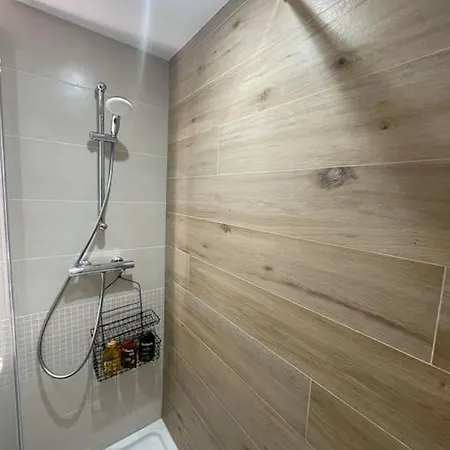 Apartment Un De Luchon, Avec Vue Sur Les Pyrenees