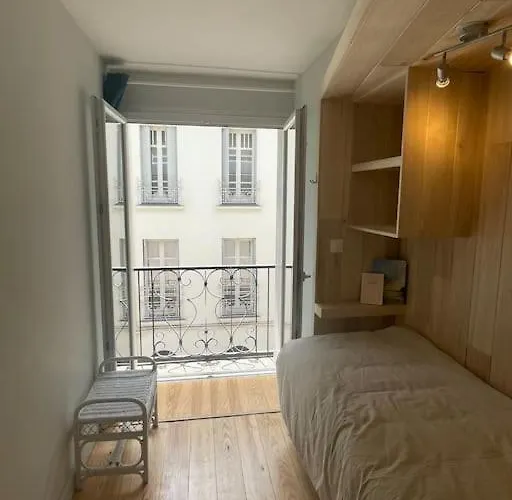 Un De Luchon, Avec Vue Sur Les Pyrenees アパート